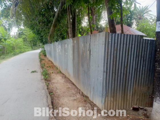 লাহুড়িয়া বাজার-স্কুল সংলগ্ন বাড়িসহ ৩০ শতাংশ জমি বিক্রয়